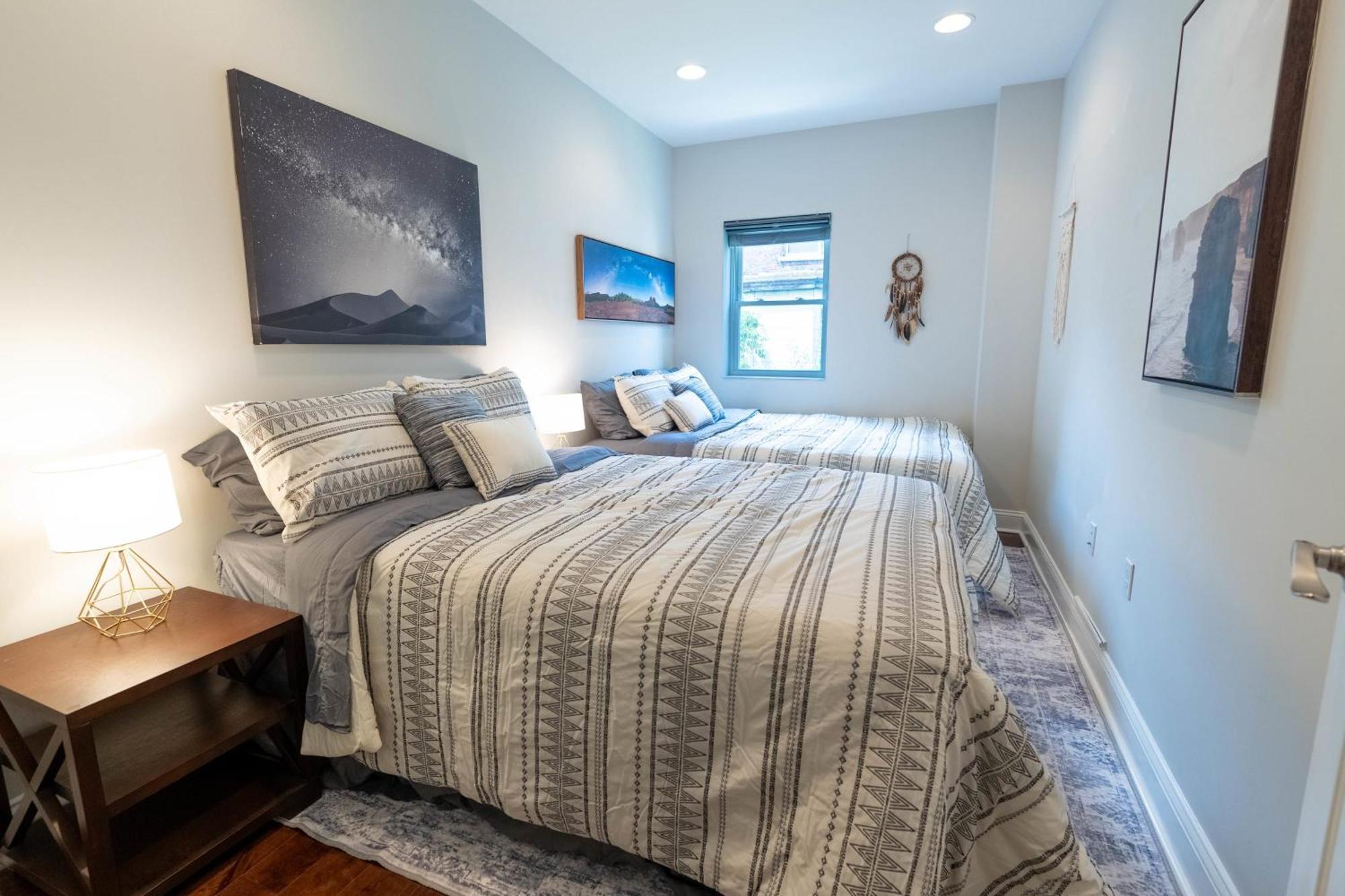 Stylish 3br W Pool Table & Garage Philadelphia