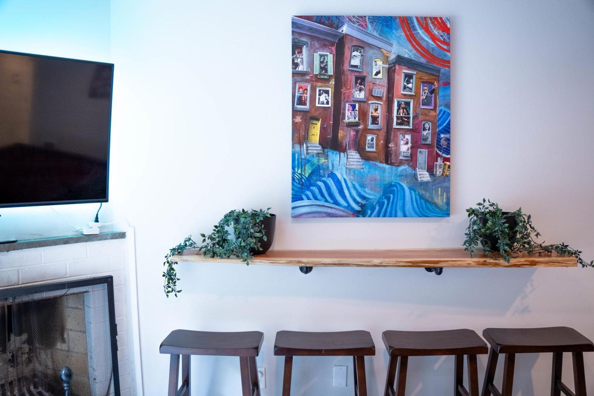 Stylish 3br W Pool Table & Garage Holiday home
